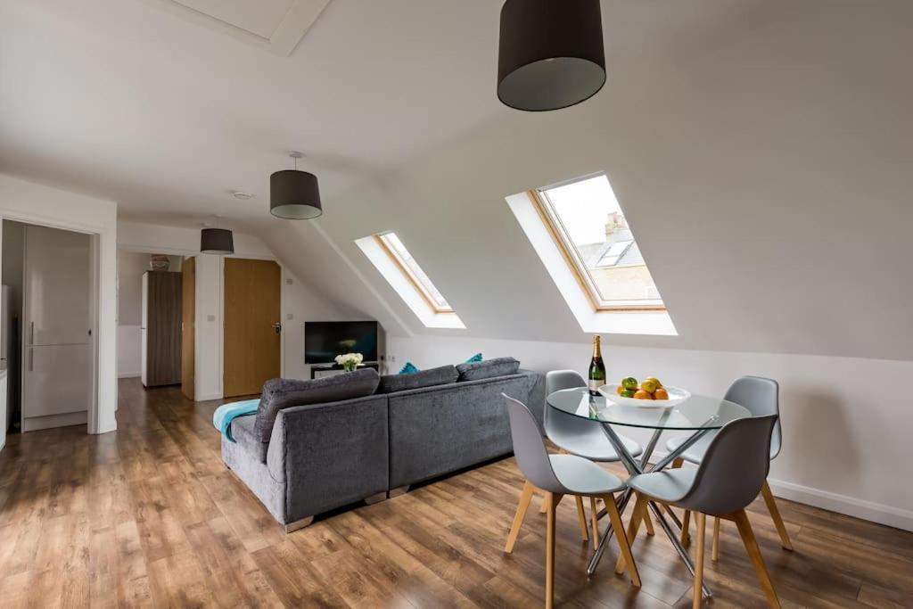 Tm - Rana Court 1 Bedroom Apartment With Balcony Oxford Esterno foto