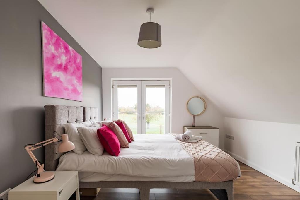 Tm - Rana Court 1 Bedroom Apartment With Balcony Oxford Esterno foto
